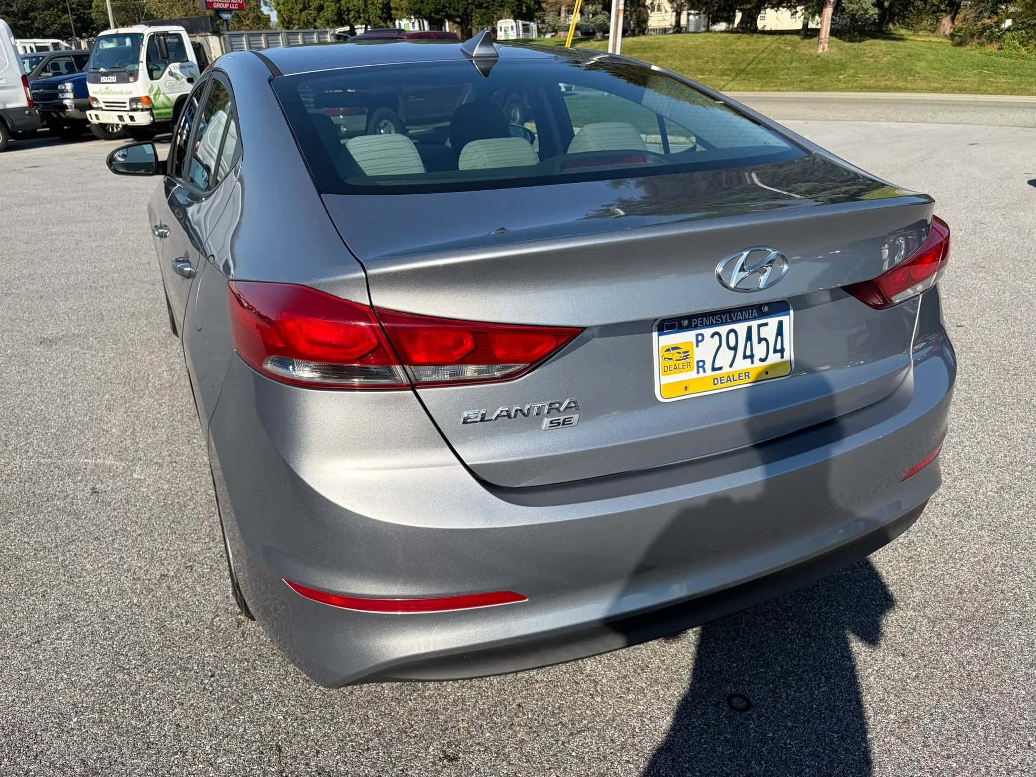 Used 2017 Hyundai Elantra SE FWD image 17