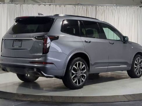 Used 2021 Cadillac XT6 Sport image 10