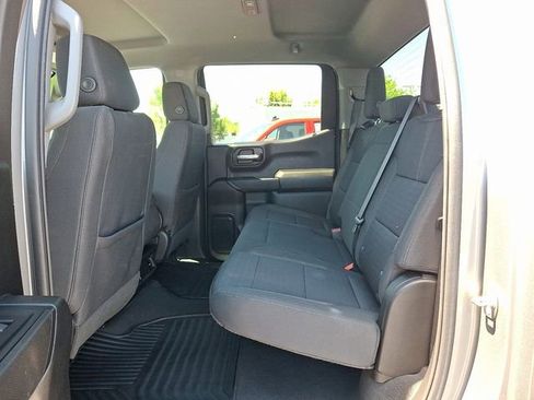 Used 2023 Chevrolet Silverado 1500 Custom AWD/4WD image 10