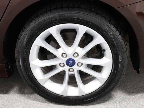 Used 2019 Ford Fusion SE image 36