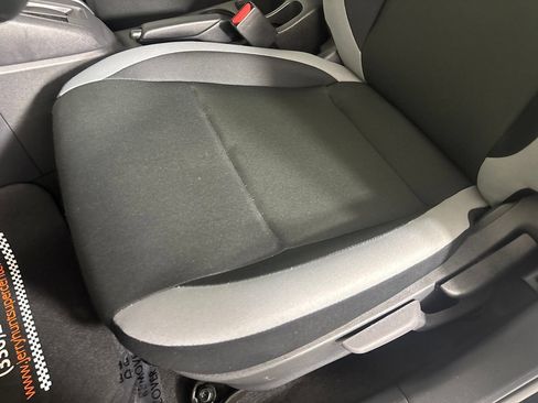 Used 2025 Nissan Versa S w/ Trunk Package FWD image 12