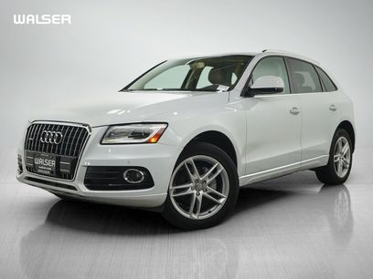 Used 2017 Audi Q5 2.0T Premium Plus w/ Technology Package