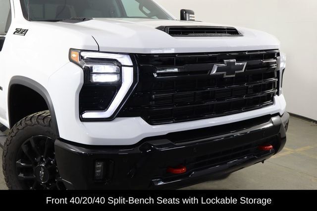 Used 2025 Chevrolet Silverado 2500 LTZ w/ LTZ Plus Package AWD/4WD image 55