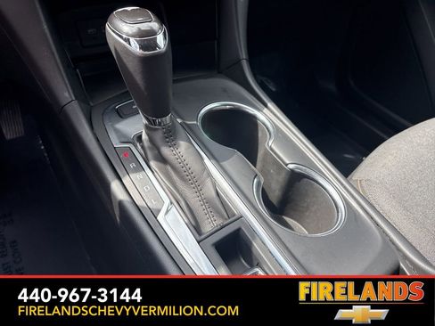 Used 2019 Chevrolet Equinox LT AWD/4WD image 24