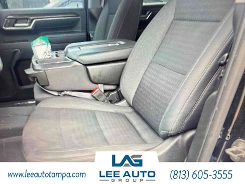 Used 2024 Chevrolet Silverado 2500 LT AWD/4WD image 3