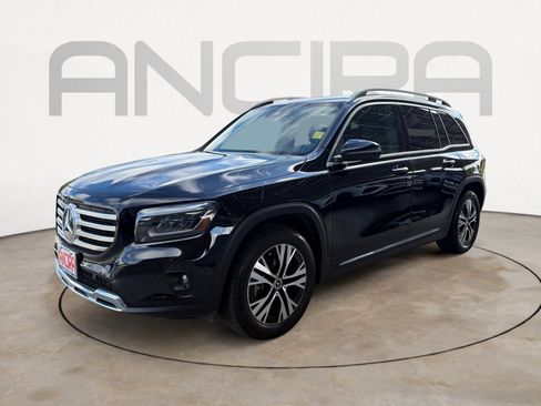 Used 2024 Mercedes-Benz GLB 250 4MATIC image 7