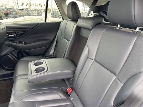 Used 2024 Subaru Outback Limited image 29