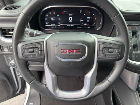 Certified 2024 GMC Yukon SLT image 12