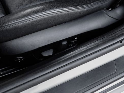 Used 2012 BMW Z4 sDrive28i image 41