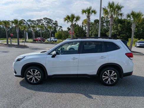 Certified 2024 Subaru Forester Limited w/ Pop Package 2 AWD/4WD image 6