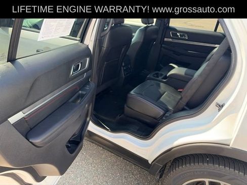 Used 2018 Ford Explorer Sport w/ Equipment Group 401A AWD/4WD image 29