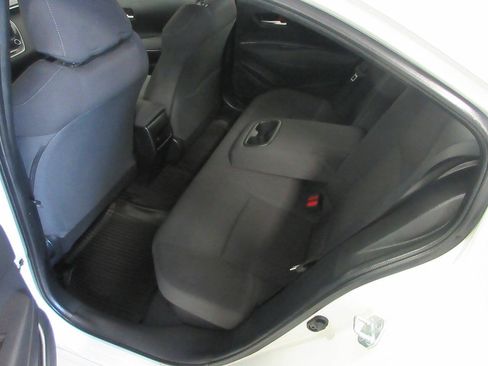 Used 2021 Toyota Corolla LE FWD image 20