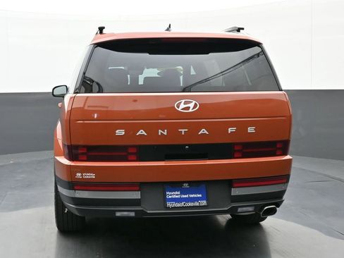Used 2025 Hyundai Santa Fe Limited FWD image 5
