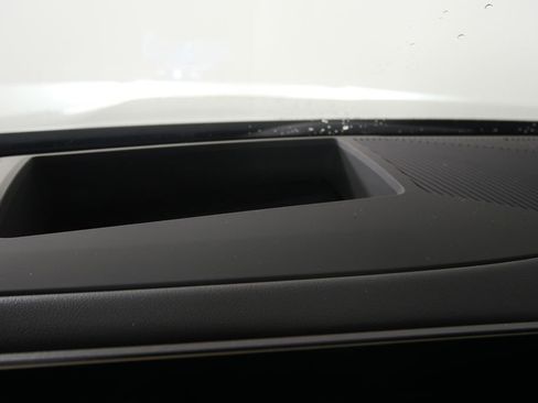 Certified 2025 BMW 540i xDrive image 19