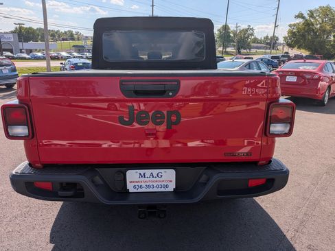 Used 2020 Jeep Gladiator Sport w/ Quick Order Package 24S AWD/4WD image 5