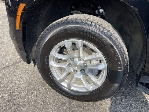 Used 2025 Chevrolet Tahoe LT image 10