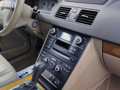 Used 2008 Volvo XC90 3.2 image 39