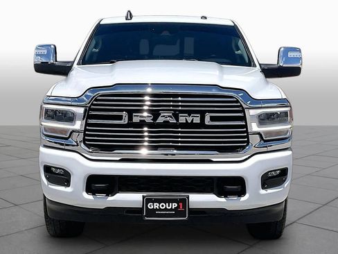 Used 2024 RAM 2500 Laramie w/ Safety Group AWD/4WD image 4