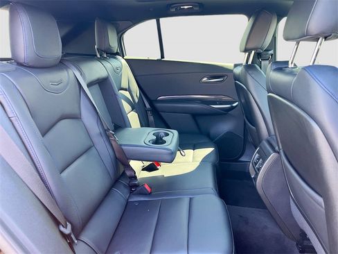 Used 2024 Cadillac XT4 Sport image 27