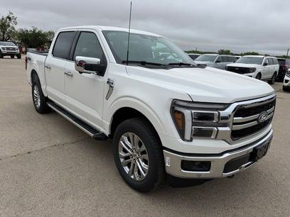 New 2026 Ford F150 Lariat w/ Equipment Group 501A Mid