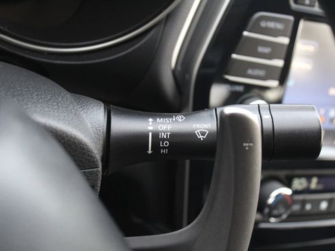 Used 2017 Nissan Maxima SR w/ Midnight Edition image 27