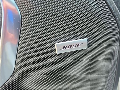 Used 2022 Chevrolet Tahoe Z71 image 16