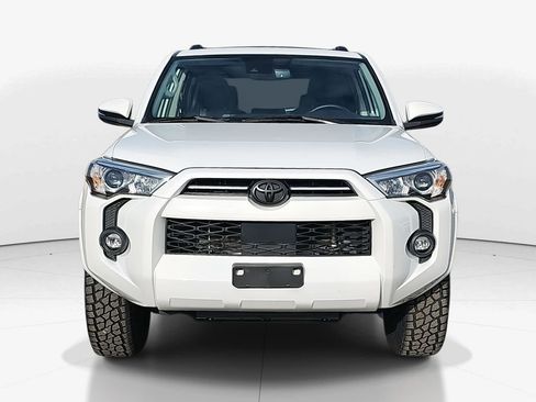 Used 2021 Toyota 4Runner SR5 Premium image 10