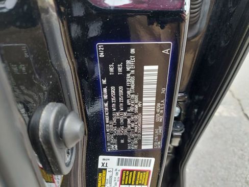 Used 2021 Toyota Highlander Platinum image 40