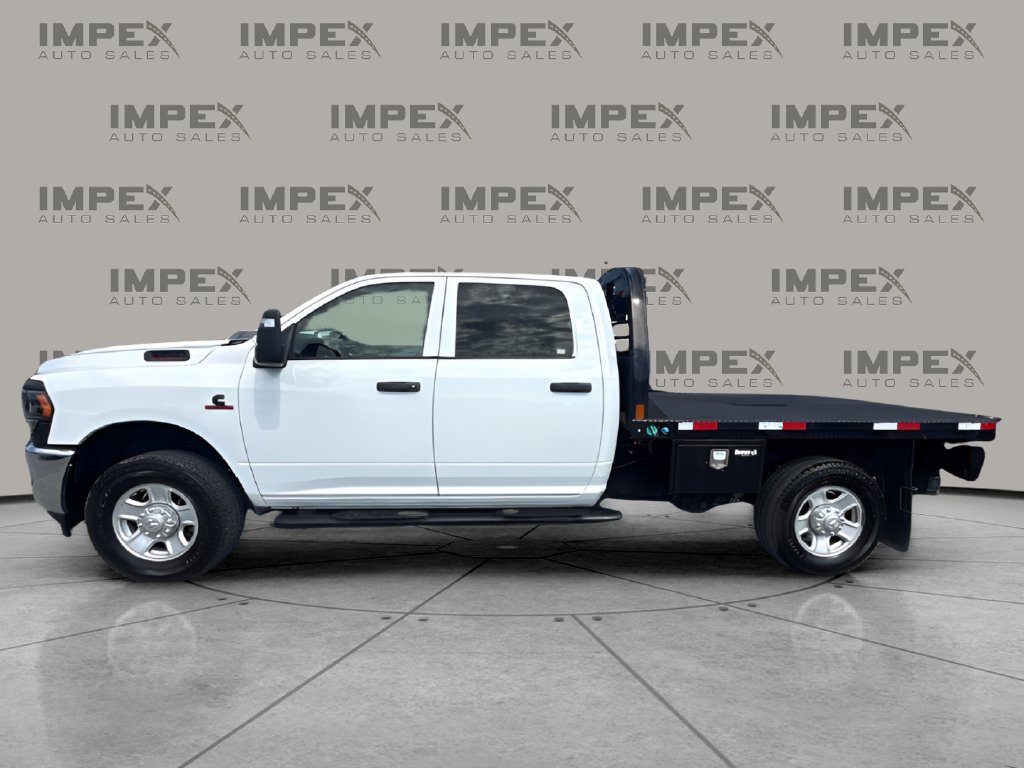 Used 2023 RAM 2500 Tradesman AWD/4WD image 3
