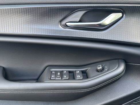 New 2025 Jeep Grand Cherokee L Altitude image 13