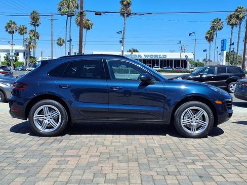 Used 2015 Porsche Macan S w/ Infotainment Package AWD/4WD image 5