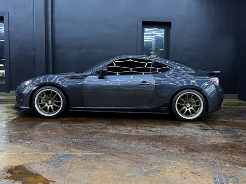 Used 2015 Subaru BRZ Limited w/ Popular Package #2B image 5