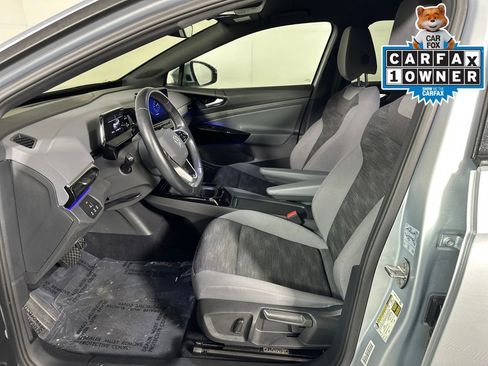 Used 2022 Volkswagen ID.4 Pro image 11