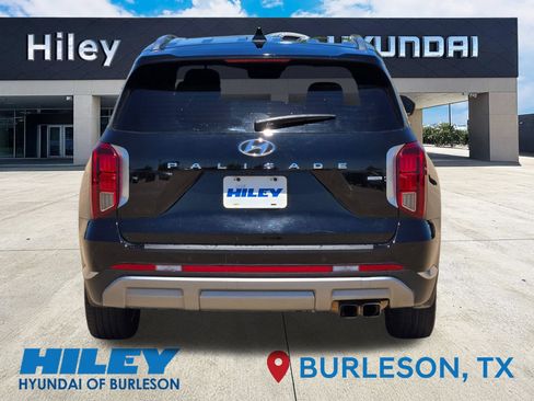 Used 2023 Hyundai Palisade Limited AWD/4WD image 7