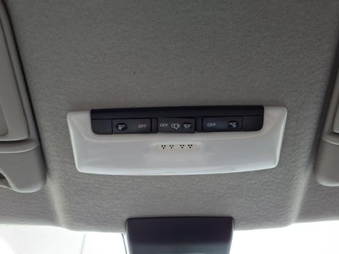 Used 2023 Nissan Kicks SV FWD image 28