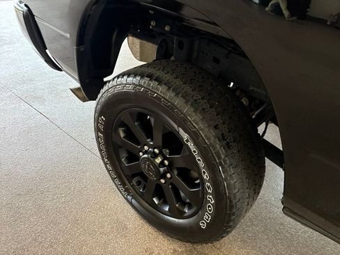 Certified 2025 RAM 2500 Big Horn AWD/4WD image 39