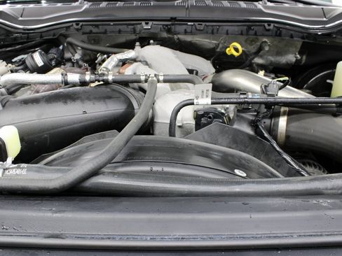 Used 2021 Ford F250 Lariat w/ Tremor Off-Road Package image 29