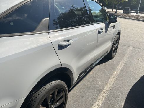 Used 2022 Kia Sorento SX AWD/4WD image 9