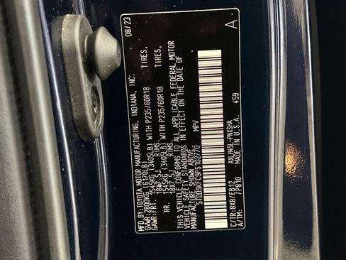 Used 2023 Toyota Sienna XSE w/ XSE Plus Package AWD/4WD image 39