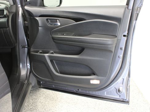 Used 2022 Honda Pilot Touring image 36