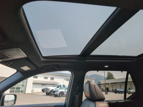 Used 2026 Honda Pilot TrailSport image 29