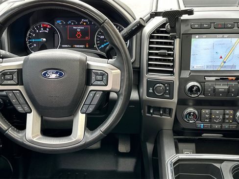 Used 2019 Ford F350 Platinum w/ Platinum Ultimate Package image 15