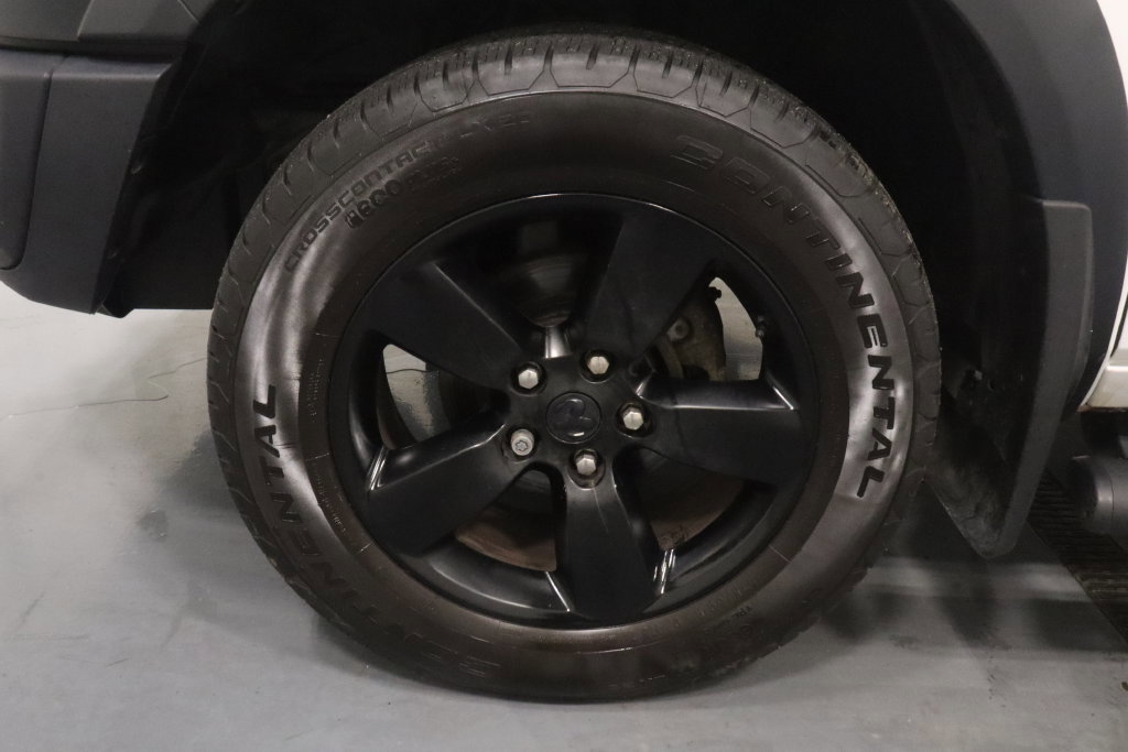 Used 2019 RAM 1500 Warlock AWD/4WD image 22