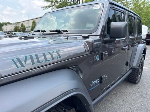 Used 2023 Jeep Wrangler Unlimited w/ Cold Weather Group AWD/4WD image 4