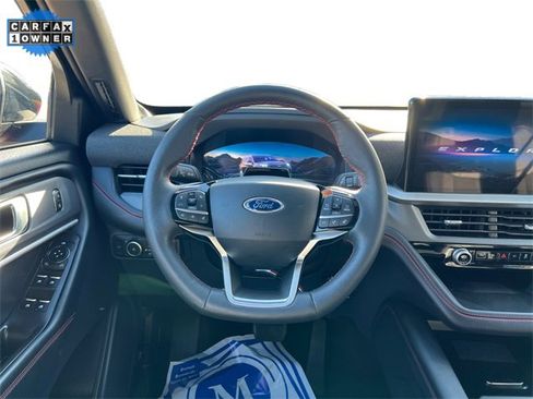 Used 2025 Ford Explorer ST-Line image 12