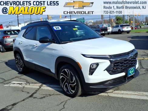 Certified 2024 Chevrolet TrailBlazer RS image 1