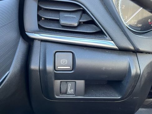 Used 2023 Cadillac CT4 Premium Luxury w/ Climate Package image 29