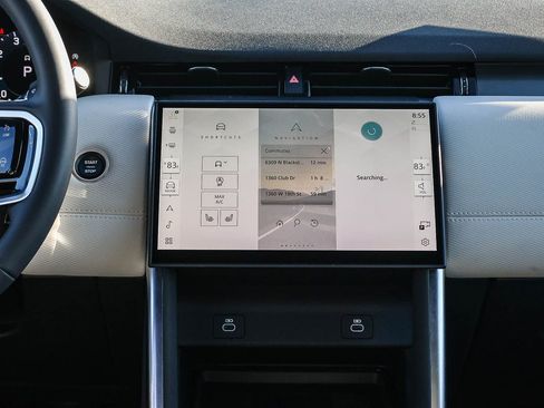 Used 2024 Land Rover Discovery Sport Dynamic SE image 20