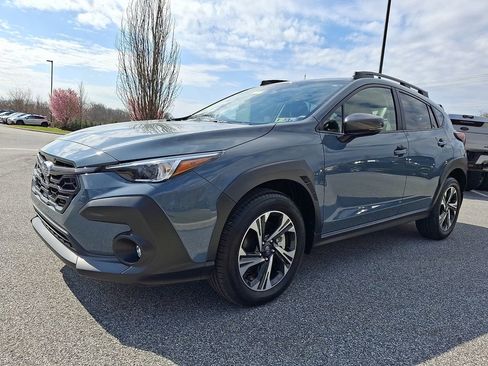 Certified 2025 Subaru Crosstrek 2.0i Premium image 4