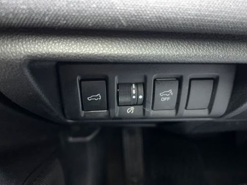 Used 2020 Subaru Outback Premium AWD/4WD image 18